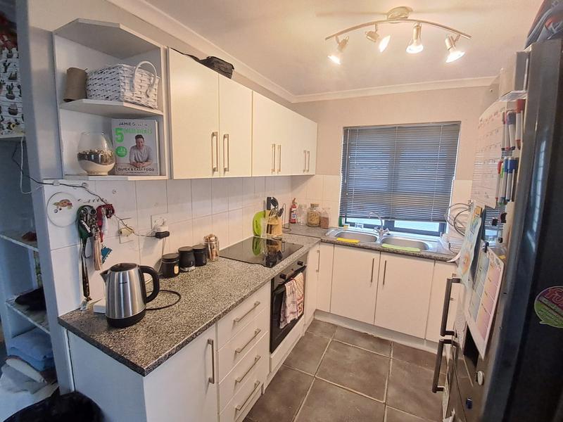 To Let 2 Bedroom Property for Rent in Brackenfell Western Cape